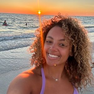 Meet your Posher, Mackenzie